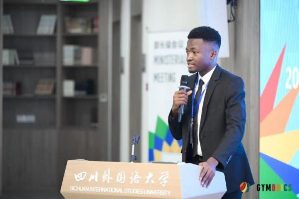 青春志愿行——我院学子助力2025国际青年模拟金砖大赛