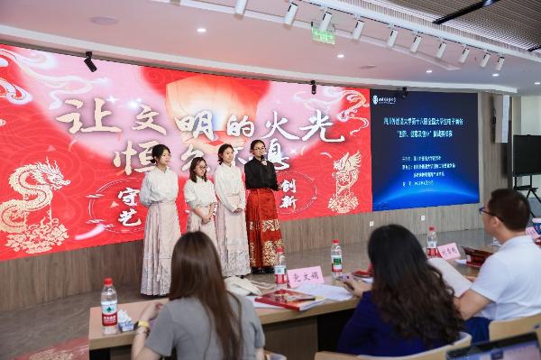 喜报丨我院学子在第十六届全国大学生电子商务“创新、创意及创业”挑战赛校赛中斩获特等奖！